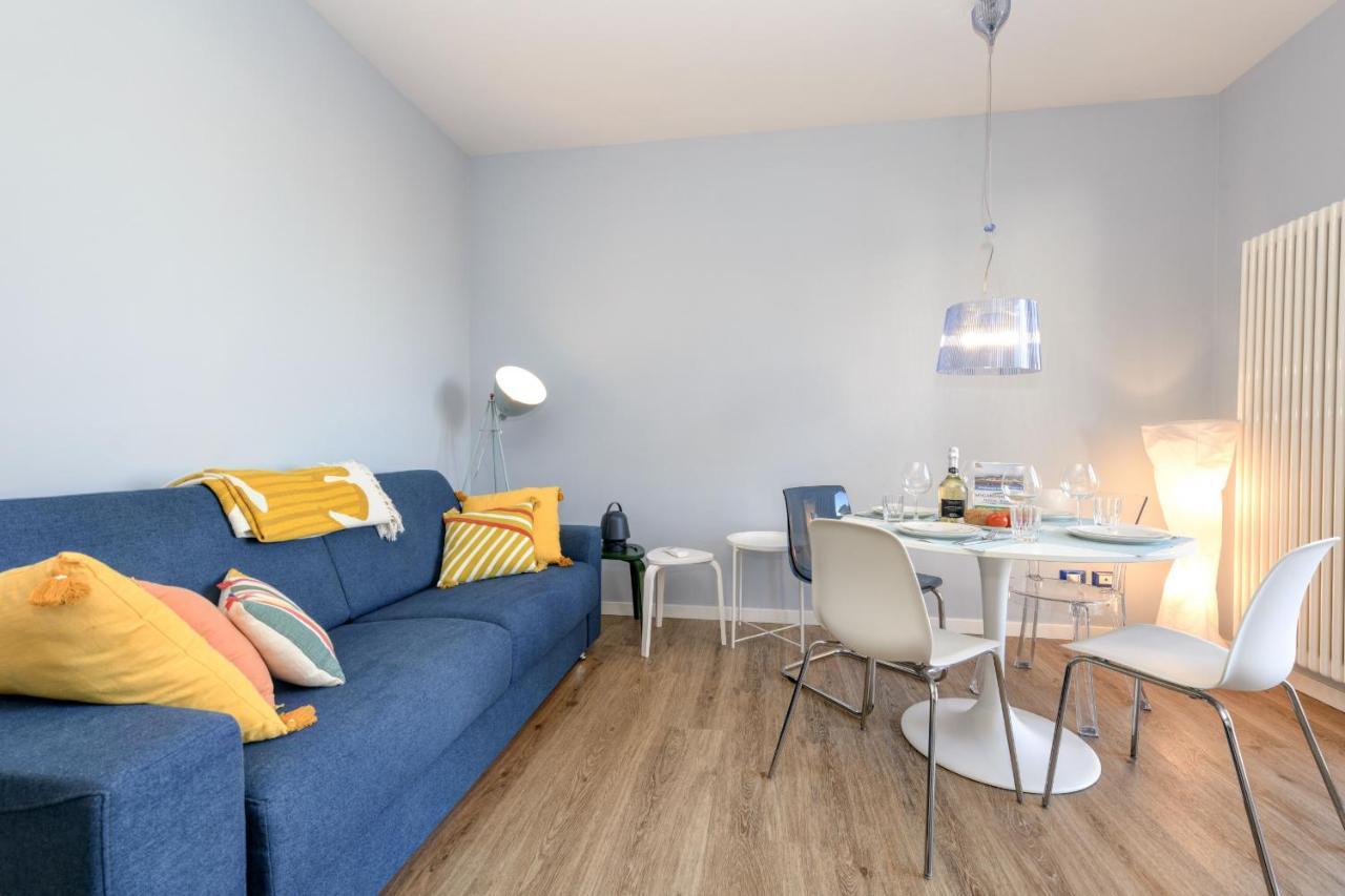 Blue Suite Apartment ซีร์มิโอเน ภายนอก รูปภาพ